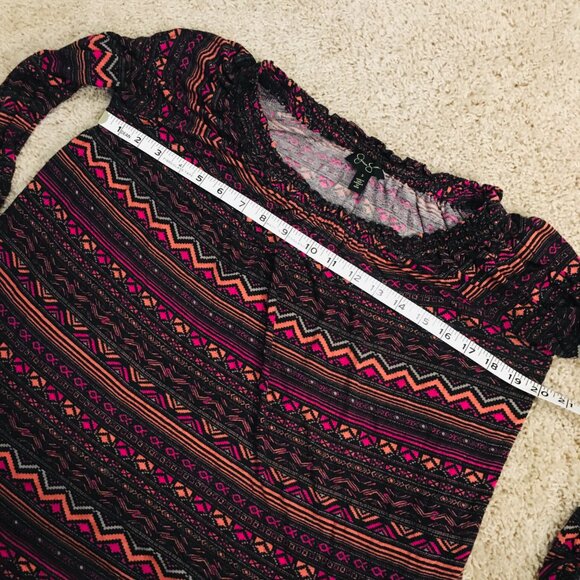 Jessica Simpson Tribal Print Ruched Smocked Collar Viscose Top - Picture 13 of 16